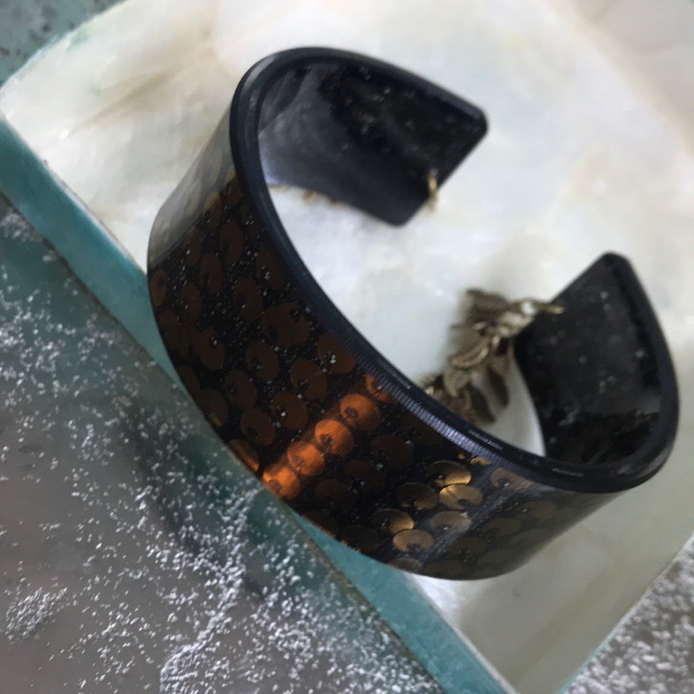 Color by Amber Cuff